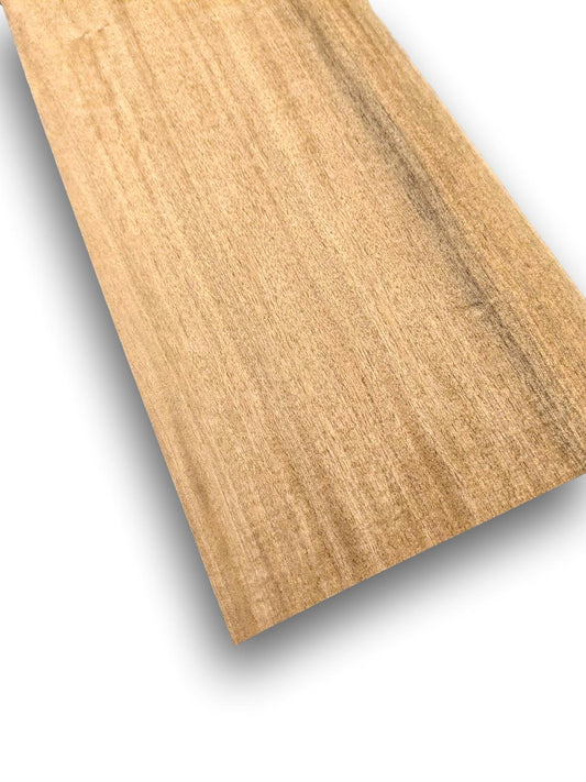 Iroko fineer | 180x15 cm