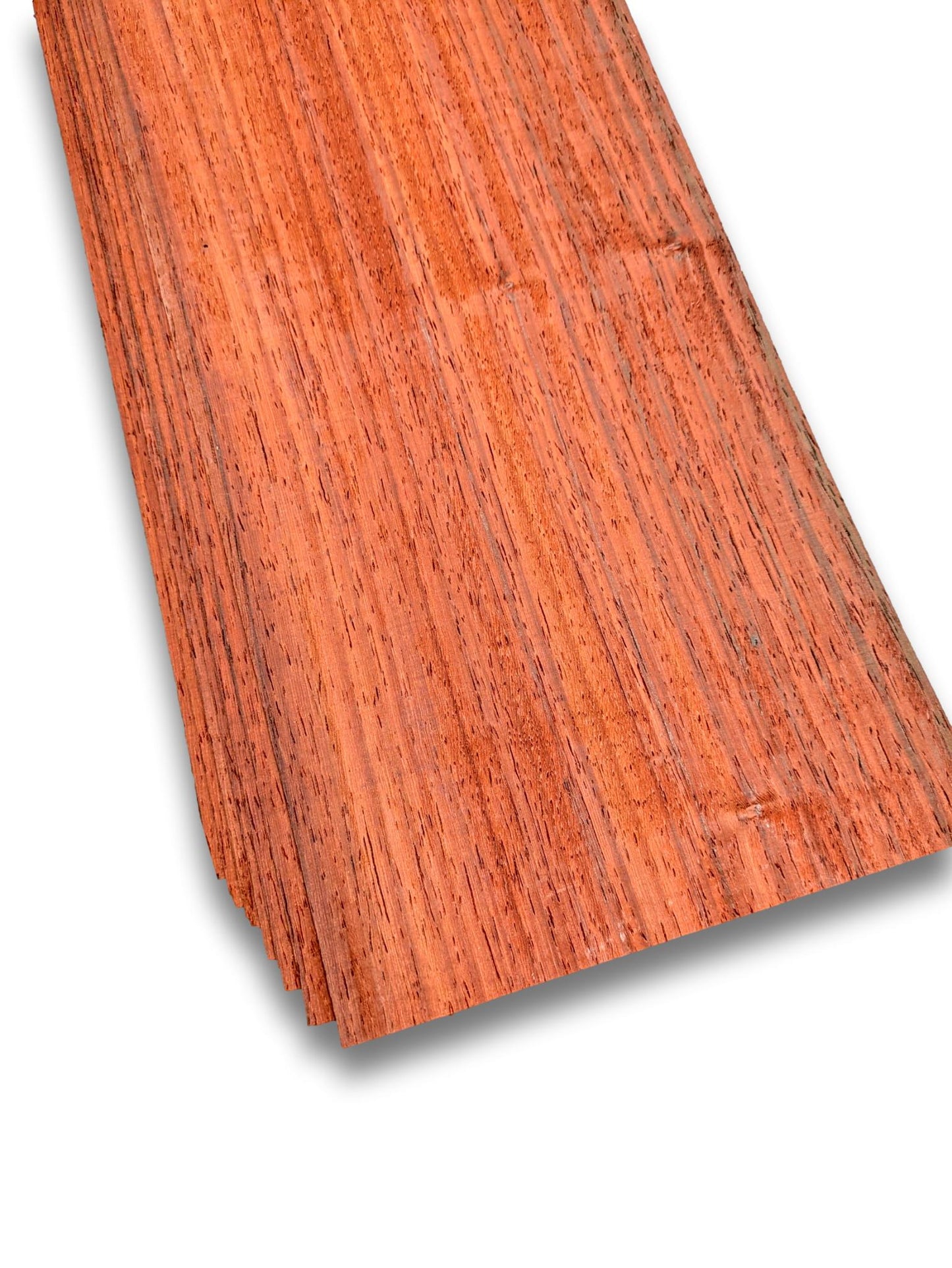 Placage de Padouk | 25 feuilles | 215x19 cm