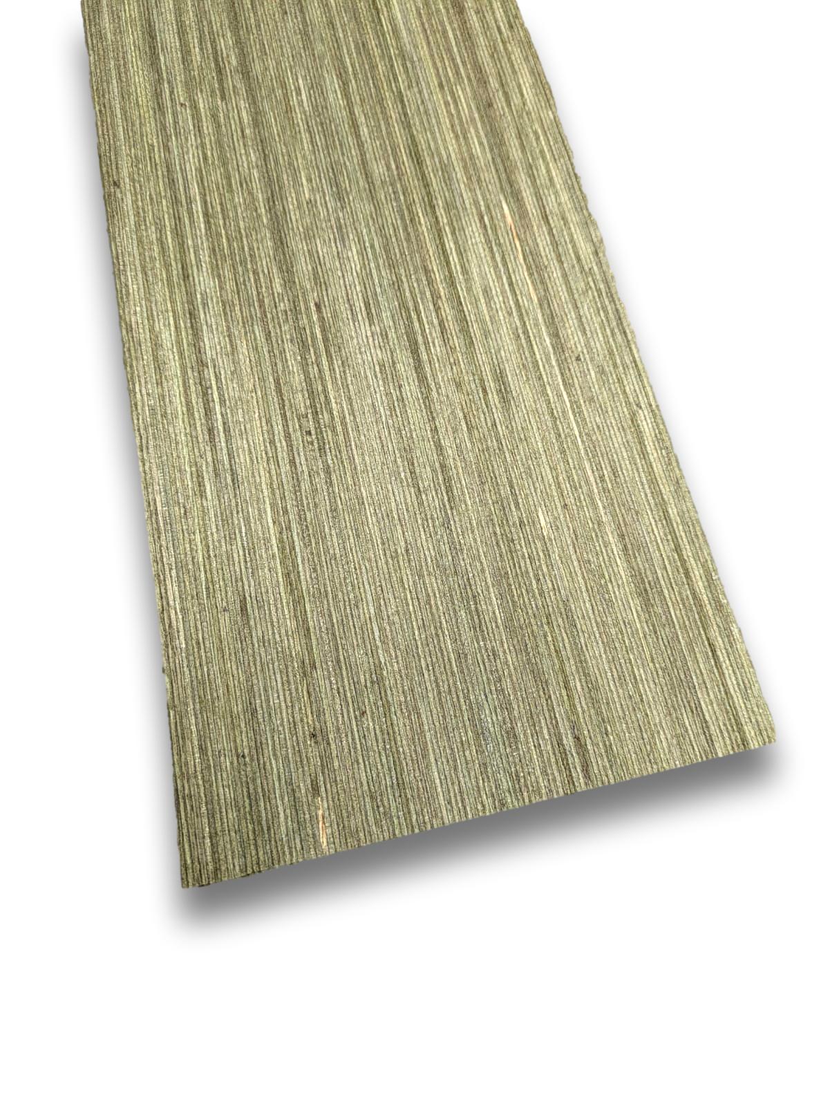 Groen designfineer | 42x14 cm