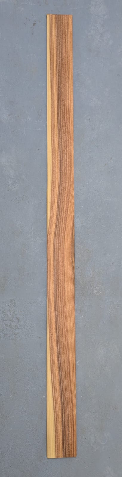 Santos Palissander fineer | 150x9 cm