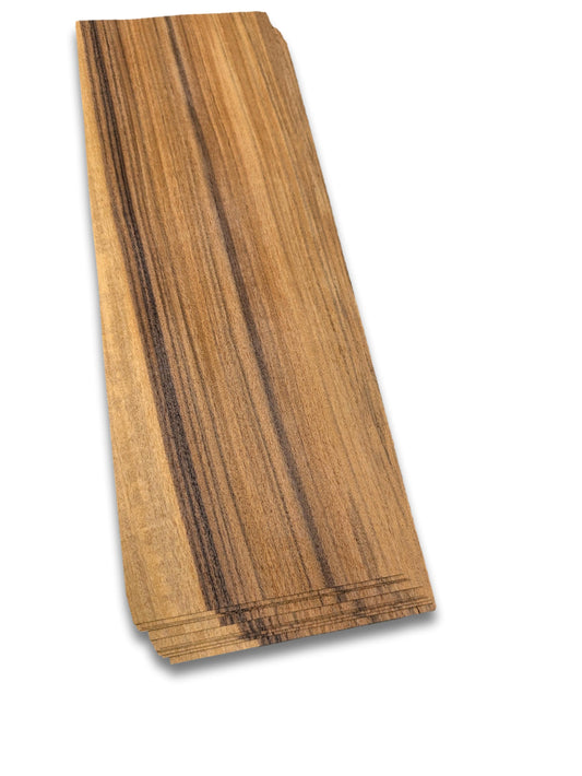 Santos Palissander fineer | 11 vellen | 28x9 cm